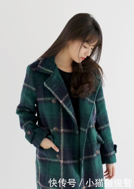 时髦精们,赶紧“扔掉”衣柜里这3件单品,冬天穿又土又显老