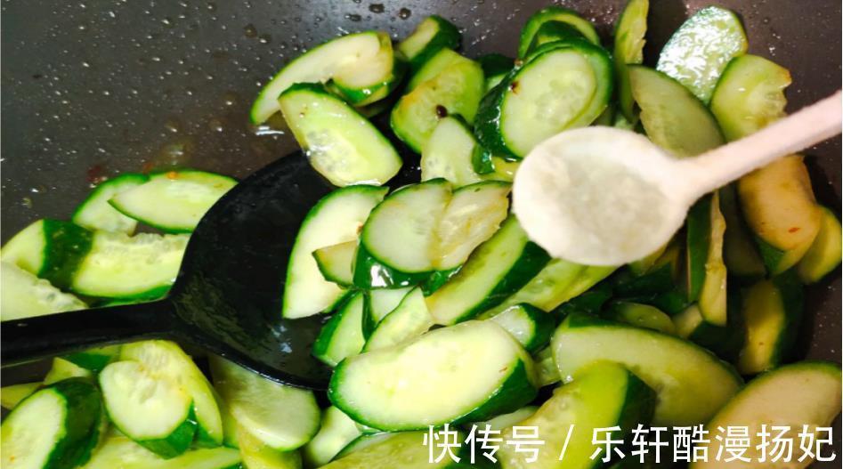 孩子|入秋后,碰见这肉别手软,再贵也别省,营养极高,孩子超爱吃