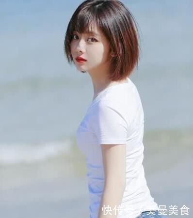 为什么有些女生长得普通,却有一种美人感,看这4点你就明白了