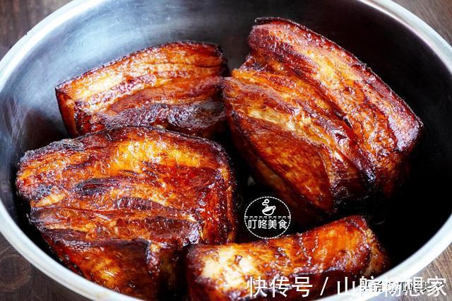 好吃|炸扣肉时,别直接下锅炸,学会这些技巧,扣肉好吃不油腻,太香了