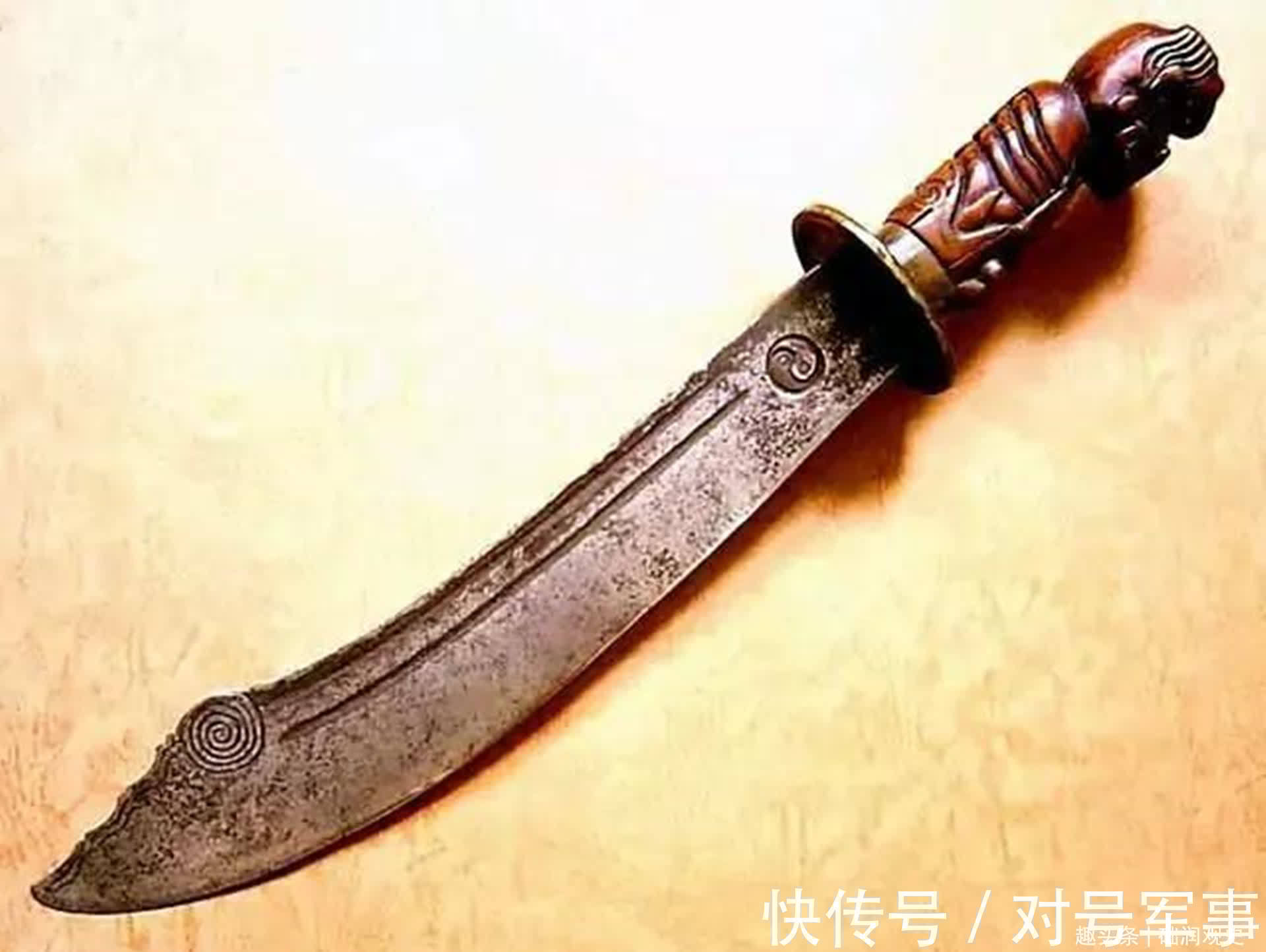 骷髅|清代奇案:县丞纳妾,被窝发现骷髅,知县审案,一人凌迟九人问斩