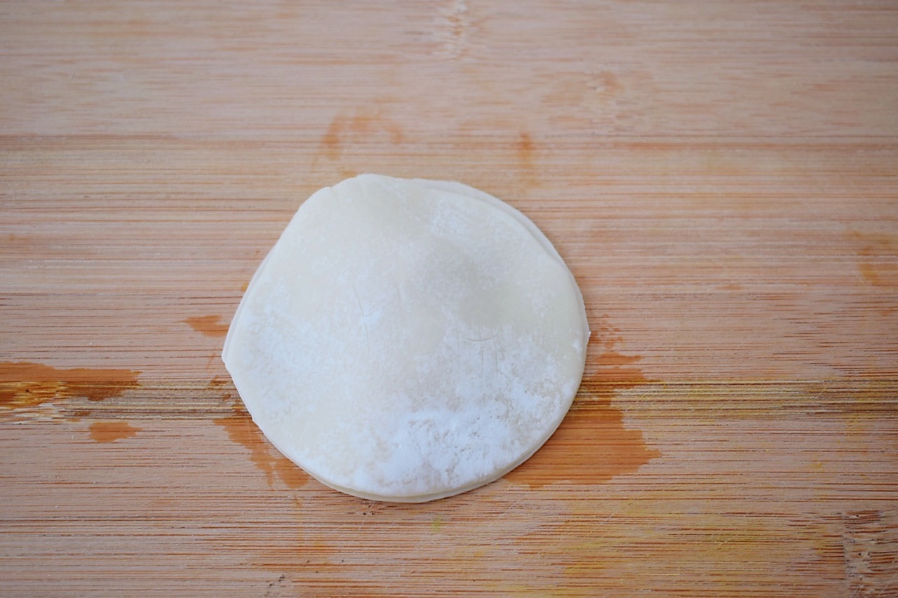 好吃可口的饺子皮香蕉派，美味健康，一口满足