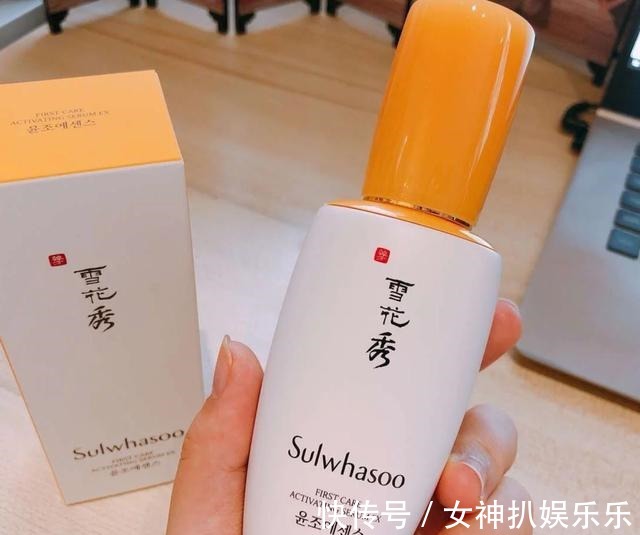 小姐姐|备受争议的四款网红精华，大部分人都吐槽难用，只有你觉得好用吗！