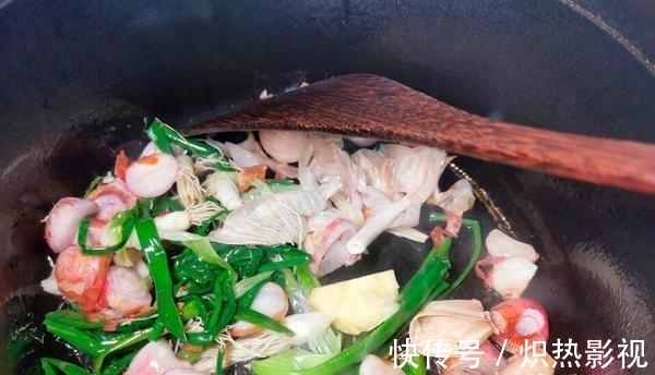 吃肉的季节来了,五花肉蒸芋头,你馋了吗?