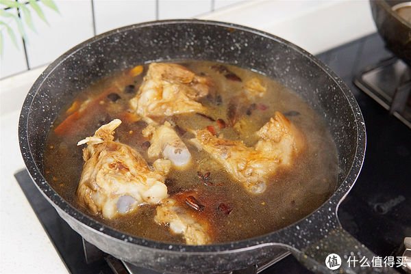 贴秋膘|节气美食 篇三十二:入秋贴秋膘,猪肉排骨靠边站,会吃大骨头才过瘾,花钱不多还解馋