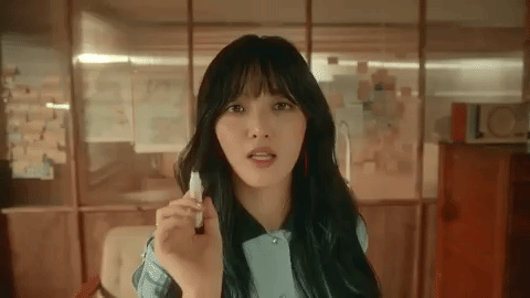 蝴蝶结|2021流行“甜辣扎发”！谁梳谁好看