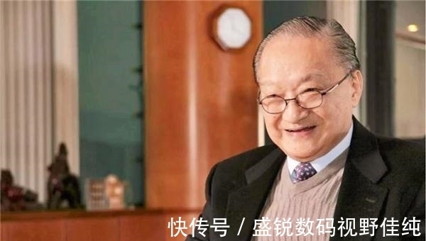 小说家$古龙曾出上联:“冰比冰水冰”,金庸:此联不通,如今被读者对出