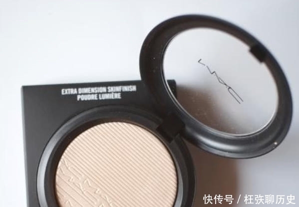 彩妆平淡无奇?这几款神仙高光,美到你想哭