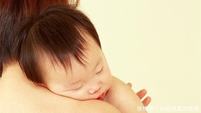 回到岗位|1岁宝宝交给姥姥照顾,2个月后见到孩子,妈妈这是谁家的娃