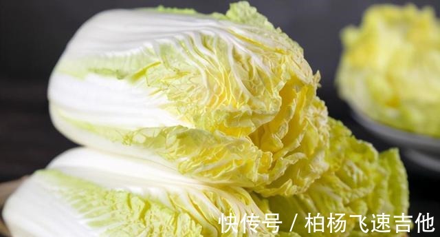 白菜|腌酸菜,东北大娘教你3个技巧,保证酸香脆爽,久放不霉,超好吃!