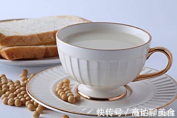 早餐喝豆浆的注意,这样喝才营养又简单,我刚学会,快告诉身边人