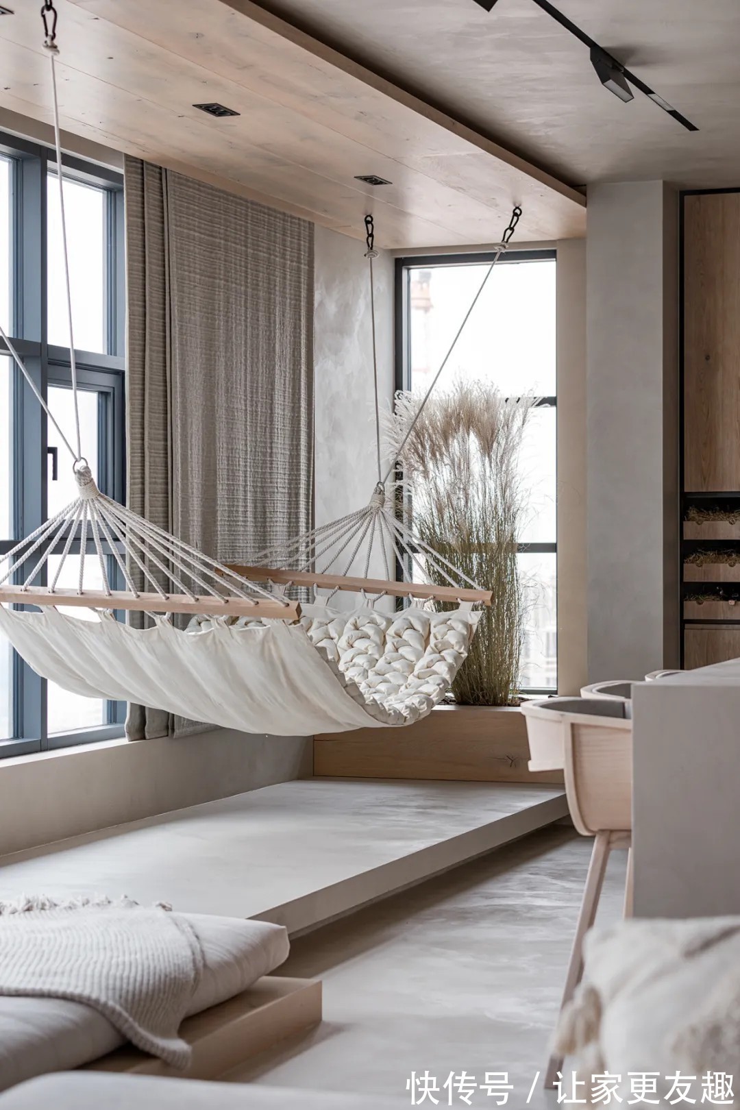 装修风格|乌克兰极简工业风与现代轻奢的碰撞——你能HOLD住吗？