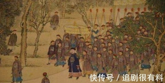 两个字!泰山石壁上的“虫二”,日本人百思不得其解,却让郭沫若一语道破