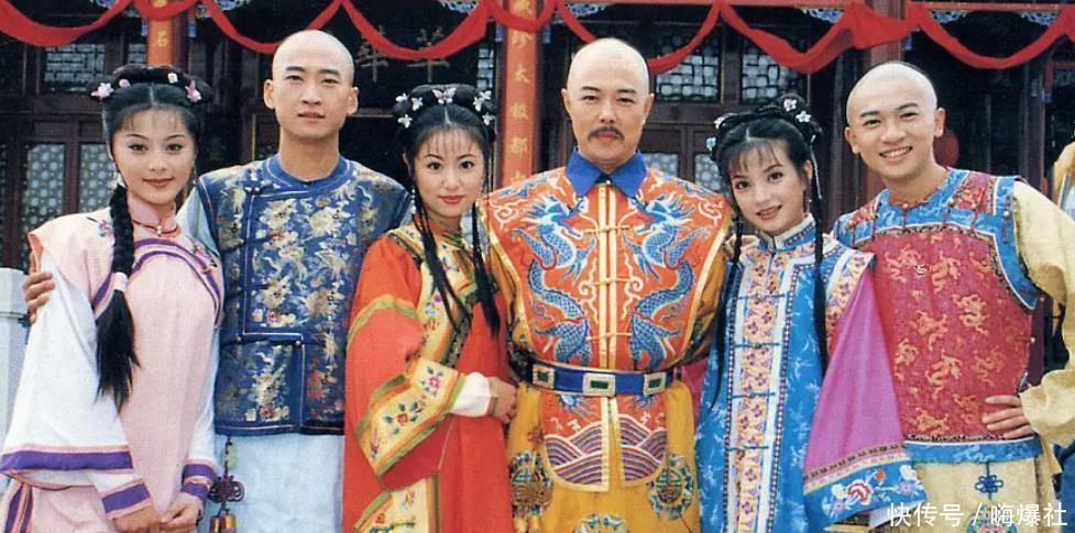 桃花坞 《桃花坞》首播,宋丹丹惹争议,追问张翰的样子好尴尬