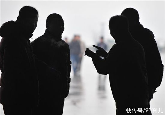 “打骂”就是中国式教育？不打不骂的西方教育，对孩子就是好的？