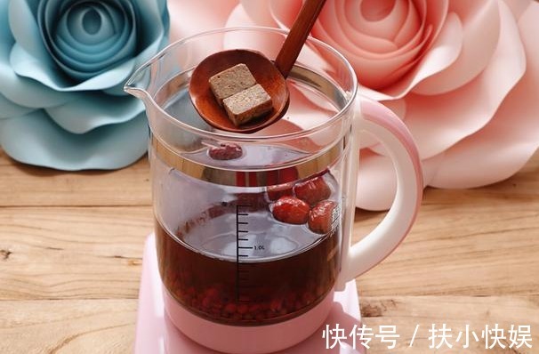 红豆红枣汤|80岁奶奶1个自用方，3味食材，补脾补血，脸色红润不涂胭脂也很美