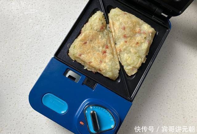 自从学会了土豆的新吃法,每周十斤不够吃,做法简单,内软外脆