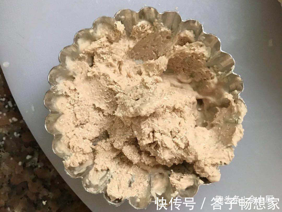 黄油|做面包时,不用烤箱,多加一步就能快速揉出膜,蒸好的面包松软拉