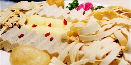 猪肝|常吃猪肝对眼睛有好处?医生:4种含叶黄酸的食物是眼睛的最爱