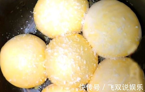 馒头不要再蒸了,教如此做,松软香甜有嚼劲,比面包还好吃