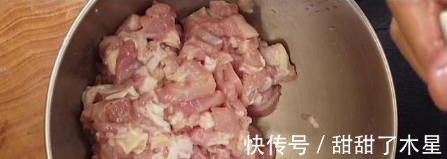 今天给大家分享一道湖南经典名菜,外焦里嫩、麻辣香浓,太好吃了!