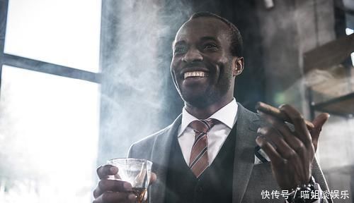 医生|糖尿病患者如何控制血糖平稳?医生:牢记6件事,稳定血糖不升高