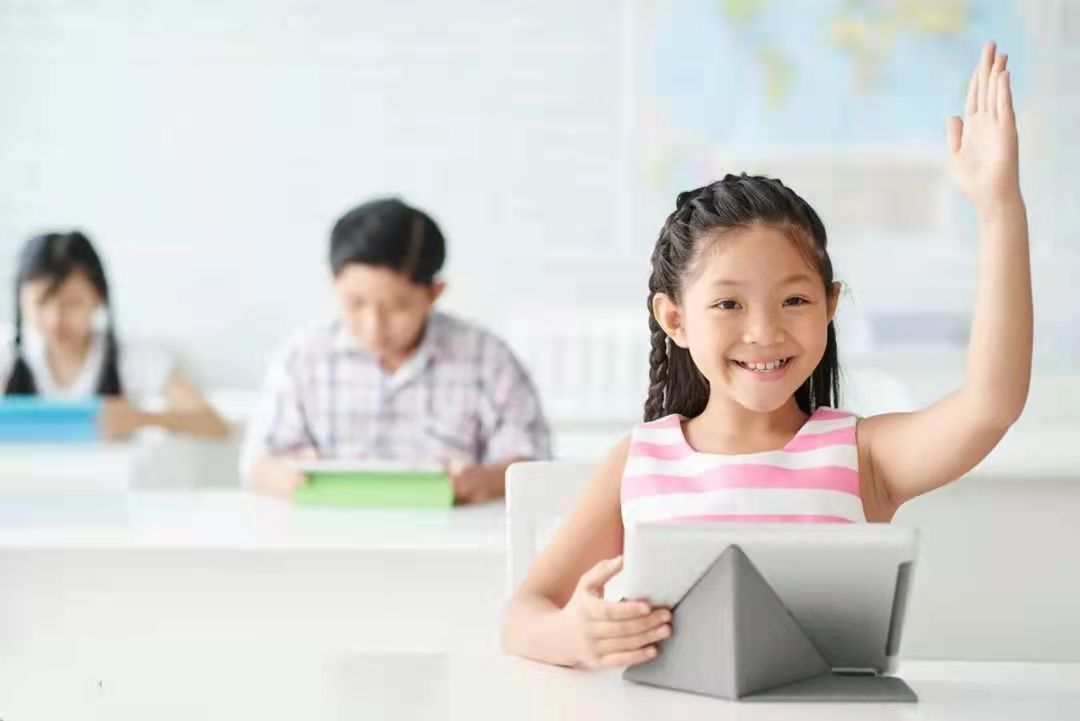 故事|孩子对幼儿园的事情常常“闭口不谈”?3个技巧让孩子打开话匣子