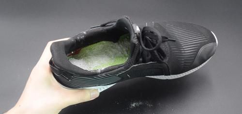 异味|不管鞋子有多臭,只需撒一把,几分钟去除鞋臭味,早学早受益