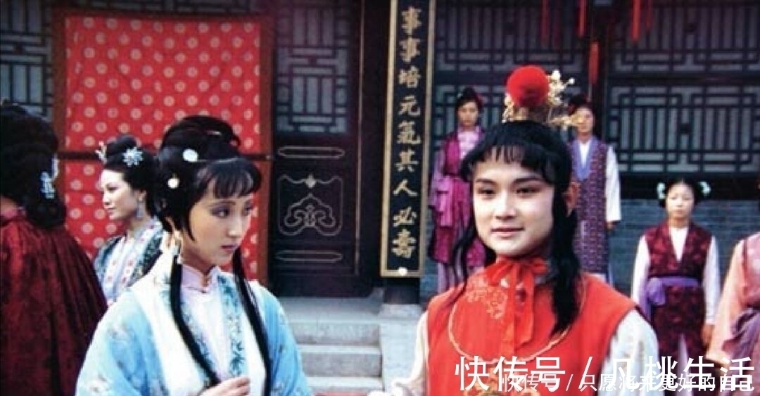 袭人为何!袭人为何总是防着林黛玉?甚至不惜告密王夫人,让宝玉搬出大观园