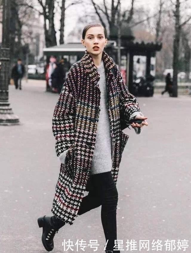 冬天|聪明女人冬天都很少露脚踝,用九分裤搭配短靴,显瘦显高还不挑人