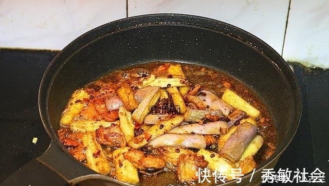 做法|茄子最好吃的做法，不油不腻又入味，喷香喷香的真好吃！