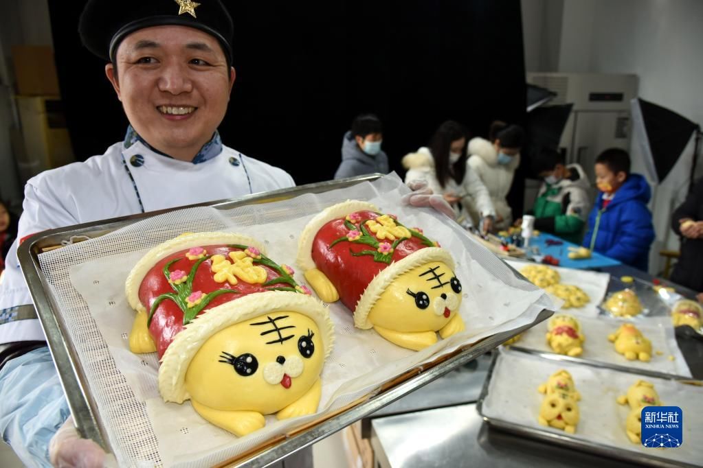 金虎|山东青岛：“金虎”花饽饽惹人爱