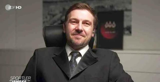 波爾|德國(guó)一哥氣色不錯(cuò)！波爾感染新冠后首度亮相 遠(yuǎn)程出席典禮