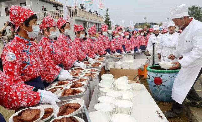  下渚湖|千人共聚下渚湖，百宴齐开鱼汤饭