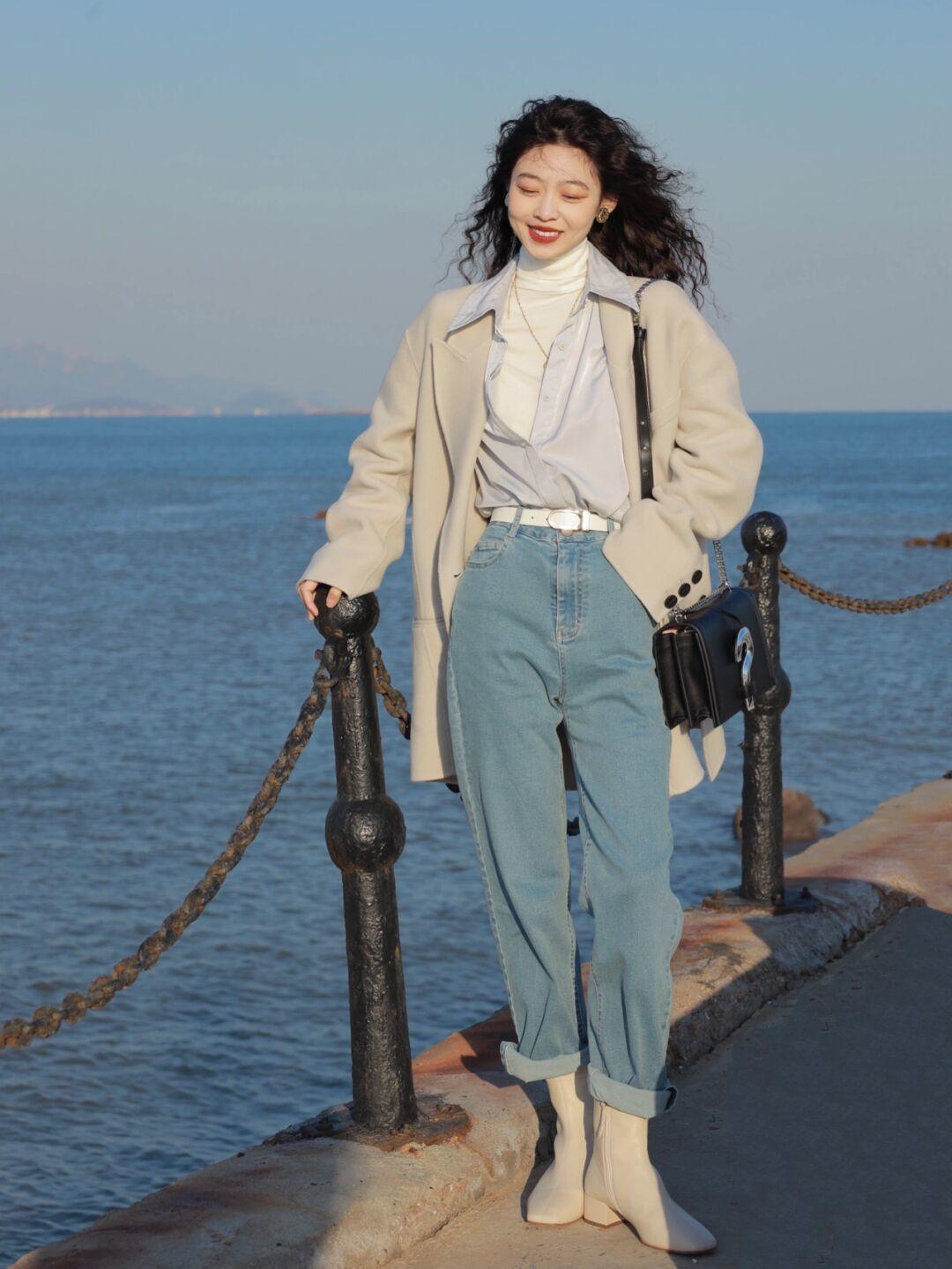 层次感|秋季外套怎样穿出层次感?学会这3点,跟臃肿说拜拜