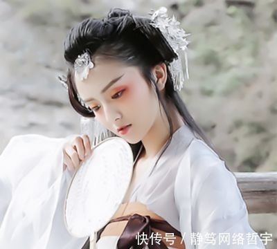 外孙女!为延续香火,他娶一农妇为妾,生下一女儿很出名,外孙女无人不知