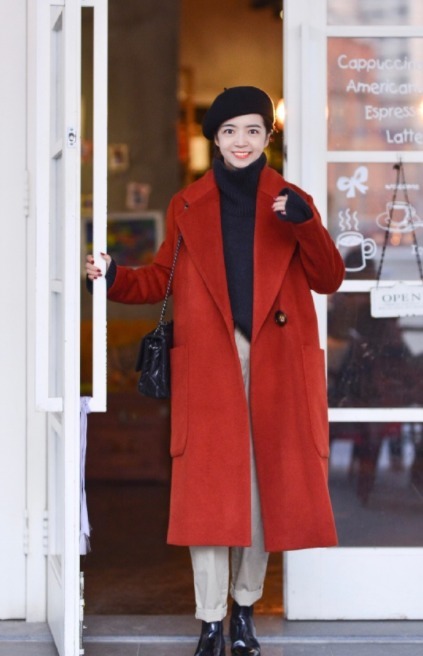 三木 论大衣穿搭我只服三木,这些搭配简洁利落又高级,优雅大气