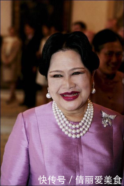 诗丽吉太后|英女王都羡慕诗丽吉太后的珠宝!如今苏提达诗妮娜抢破头,太可悲