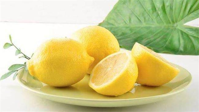 气血|女性再没钱,三种水果都要吃,补充气血、去除皱纹,人越来越年轻