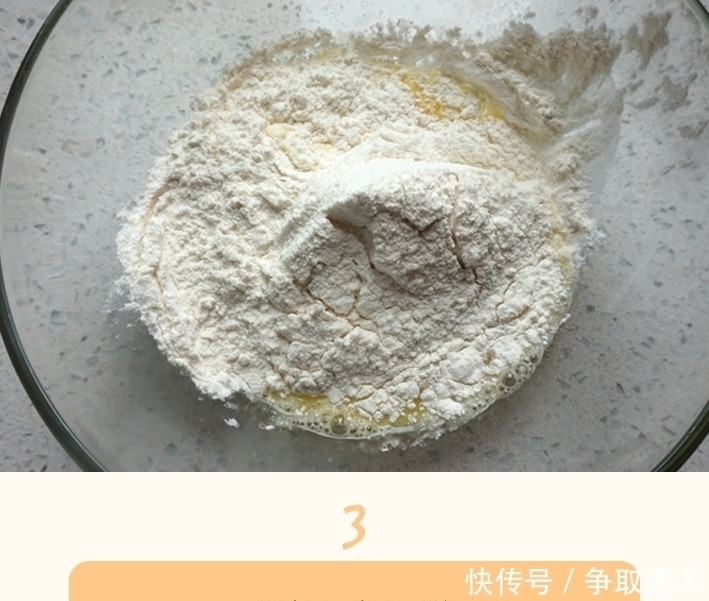 莲藕别再炒着吃,也别炖排骨藕汤,这个吃法吧!连老太太都爱吃