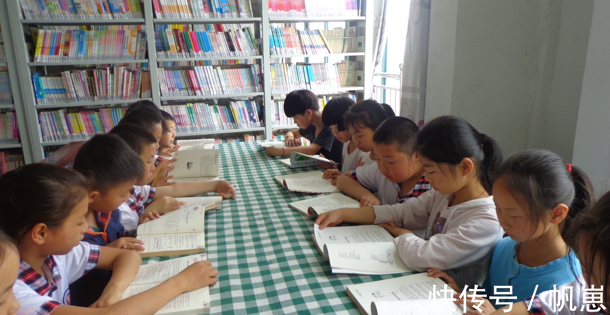 童话故事|易中天:《三字经》是“毒药”,应该给孩子读《安徒生童话》