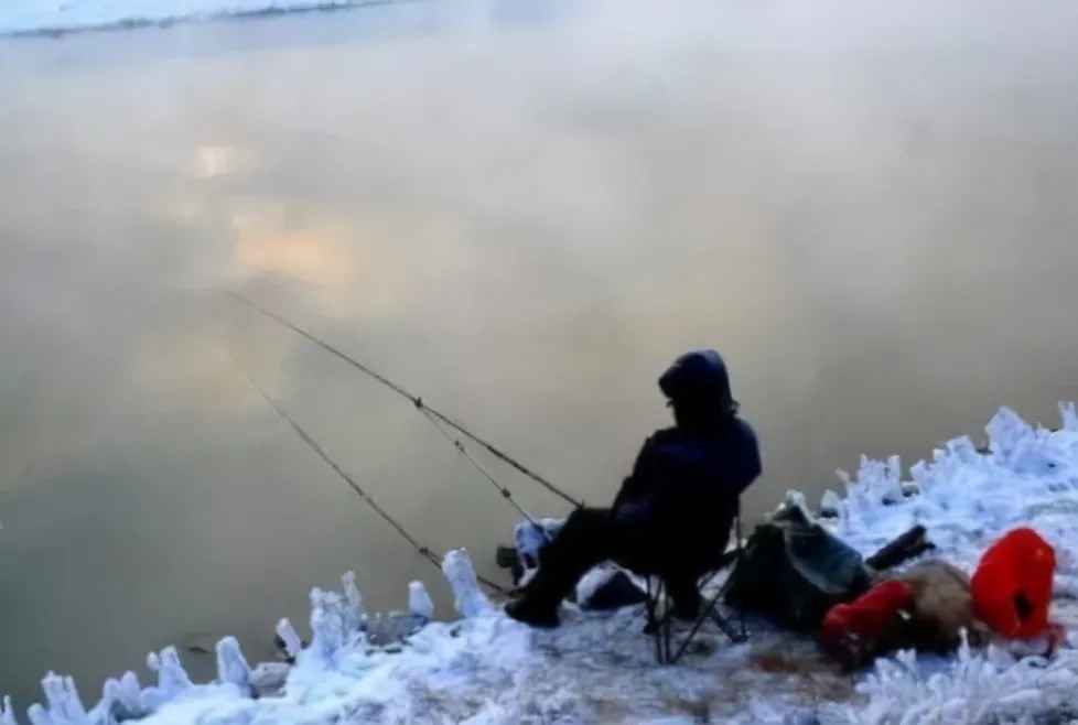 冬季钓鱼的几大误区,看看你在犯哪些错误?及时改正,有机会爆护