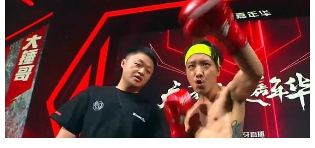 比赛|观众们被骗了,向佐有事没来,改为曹云金PK大锤,直接保送冠军
