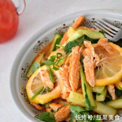 泰式甜辣酱|#夏日开胃餐#泰式甜辣鸡胸肉沙拉