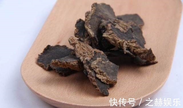 杏仁|黄芪补中益气,却不能和2个“养生佳品”同吃,会出问题的