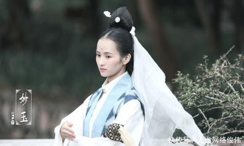  宝玉|《红楼梦》中的妙玉，是不是最早的绿茶婊