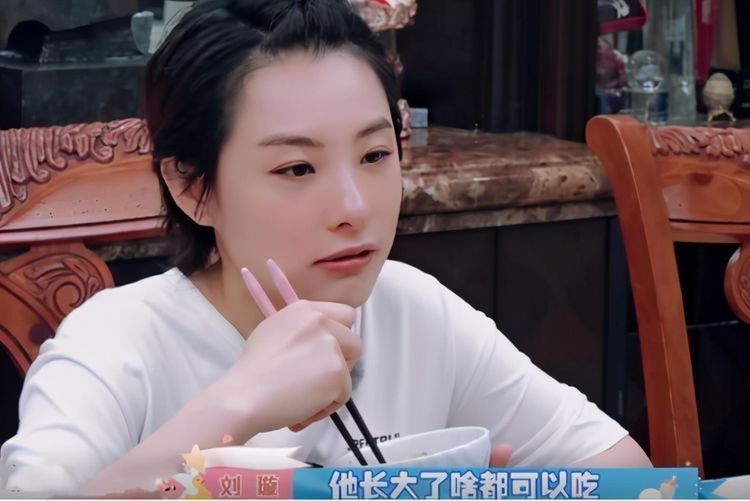 刘璇|体操冠军刘璇“铁血育儿”,儿子4岁仍不让吃盐,专家:很正确