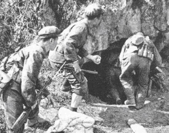 一战|此国曾想称霸东南亚,被一战打残,中国封了个国名,沿用至今