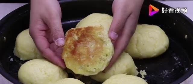 玉米面独家新吃法,不用烫面,不烙饼,少油少盐,一顿1斤不够吃