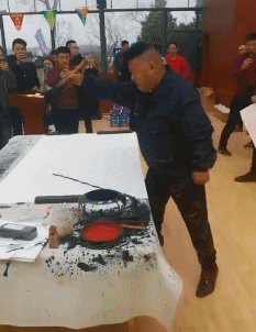 |搞笑GIF趣图:大神作品,毫无PS痕迹!